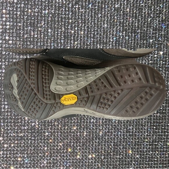 Merrell barefoot loafer slip on shoes outdoors vibram sole grippy outdoorsman